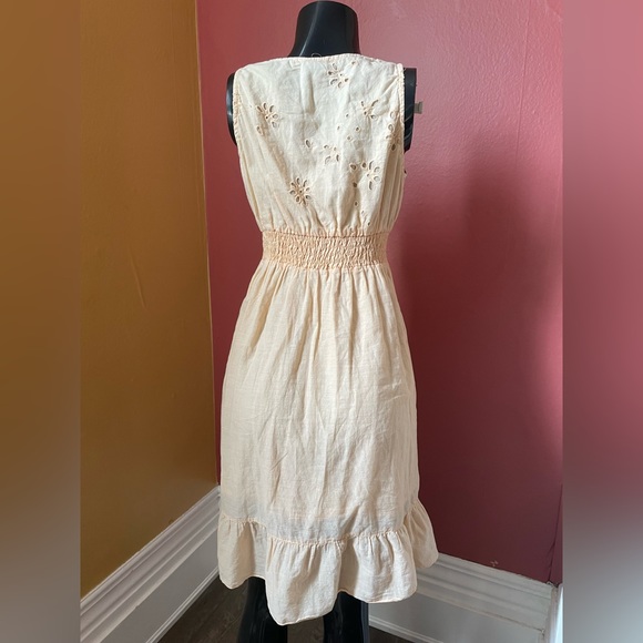 Women’s Festival Crochet Style Dress ( medium ) - Picture 3 of 4